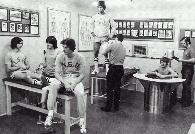 IATA - photo ISU training room 1970-80s